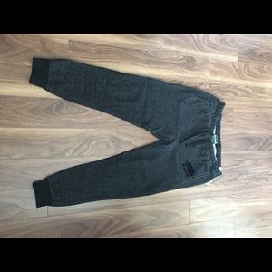 Roots slim heather grey sweats